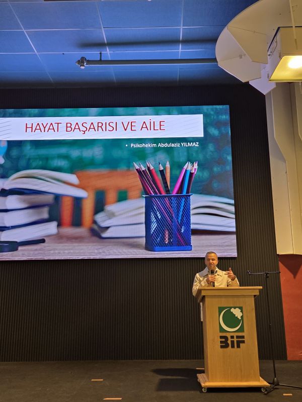 Brüksel'de Aileye Dair Dolu Dolu Üç Gün: BİF'ten Anlamlı Eğitim Programları